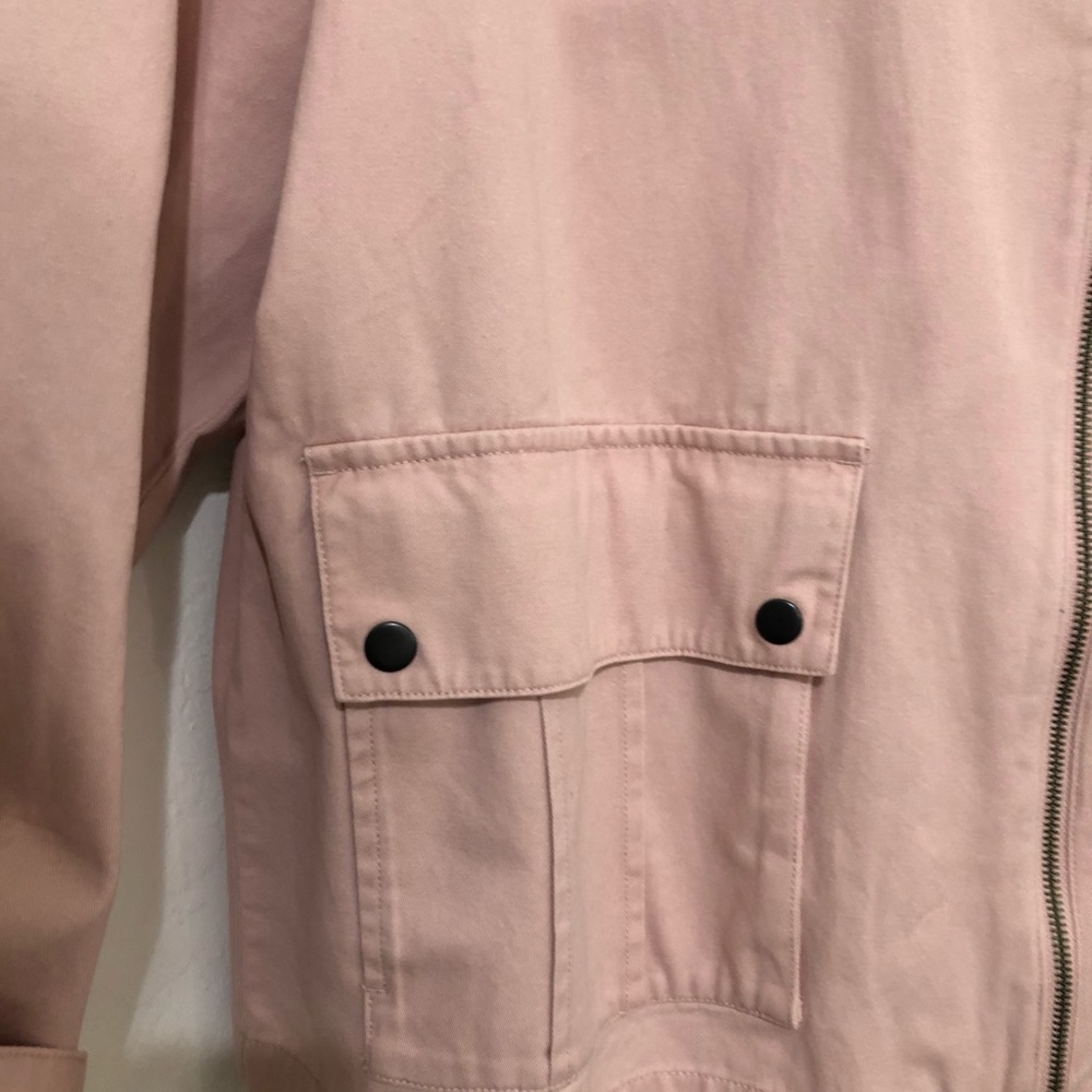 Jacket - Picture 4 of 4